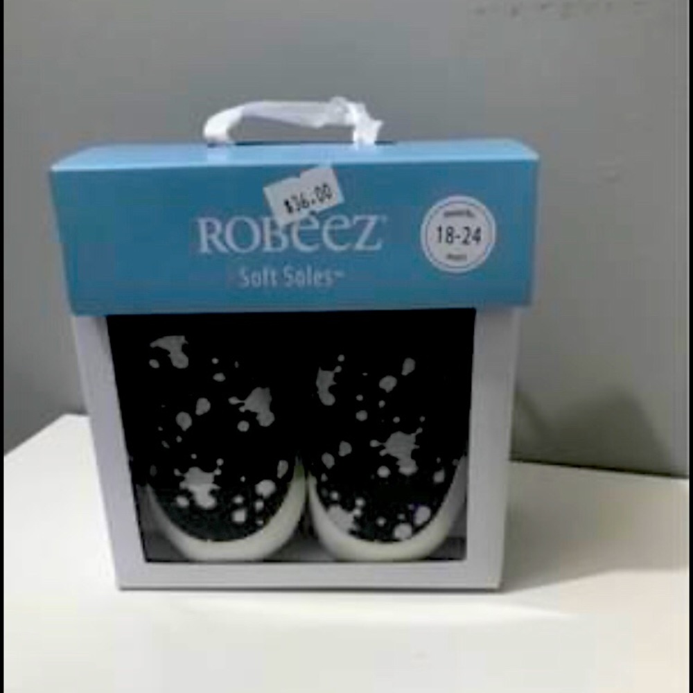 ROOBEZ SLIPPERS FOR KIDS 18-24 months. Never Warn